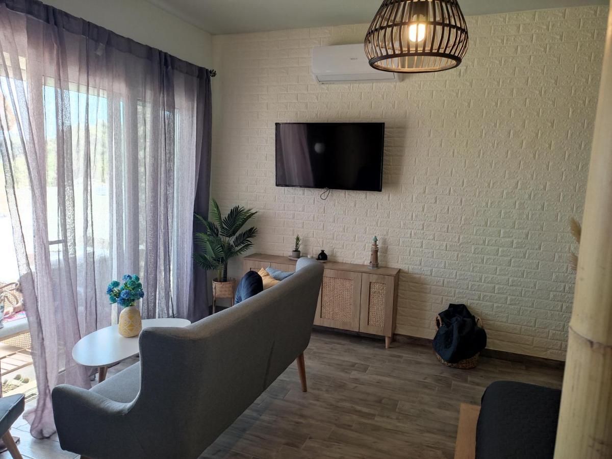 Peace & View Villa อาร์คานเยโลส ภายนอก รูปภาพ